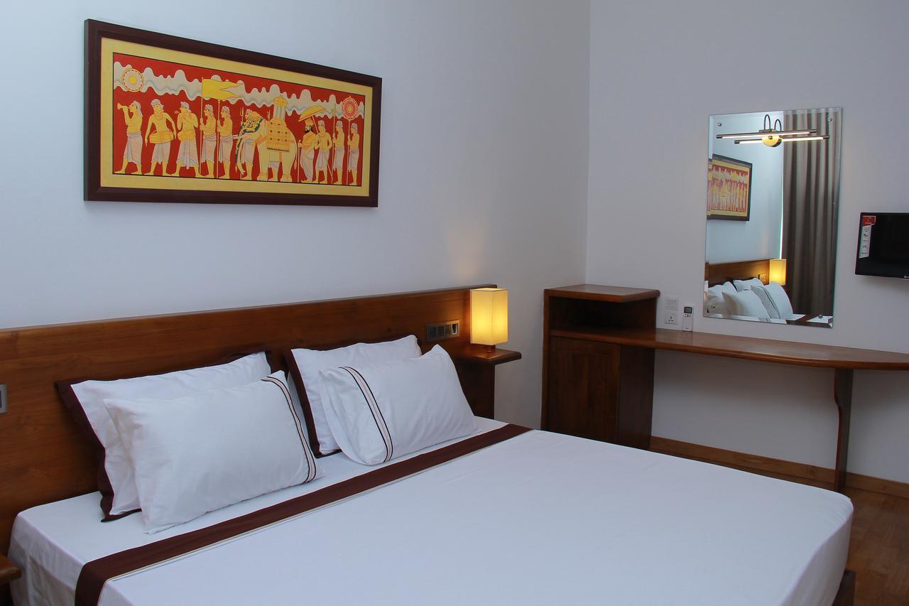 Arena Hotel Beruwala Bagian luar foto
